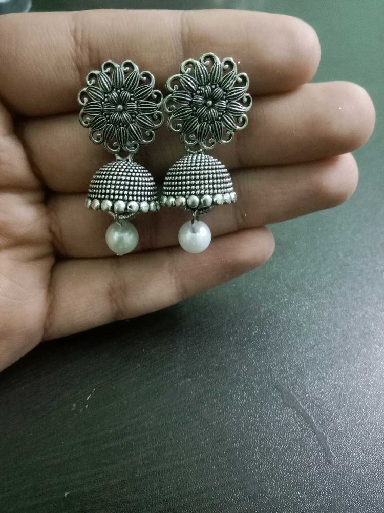 Silver Tone Jhumka Earrings