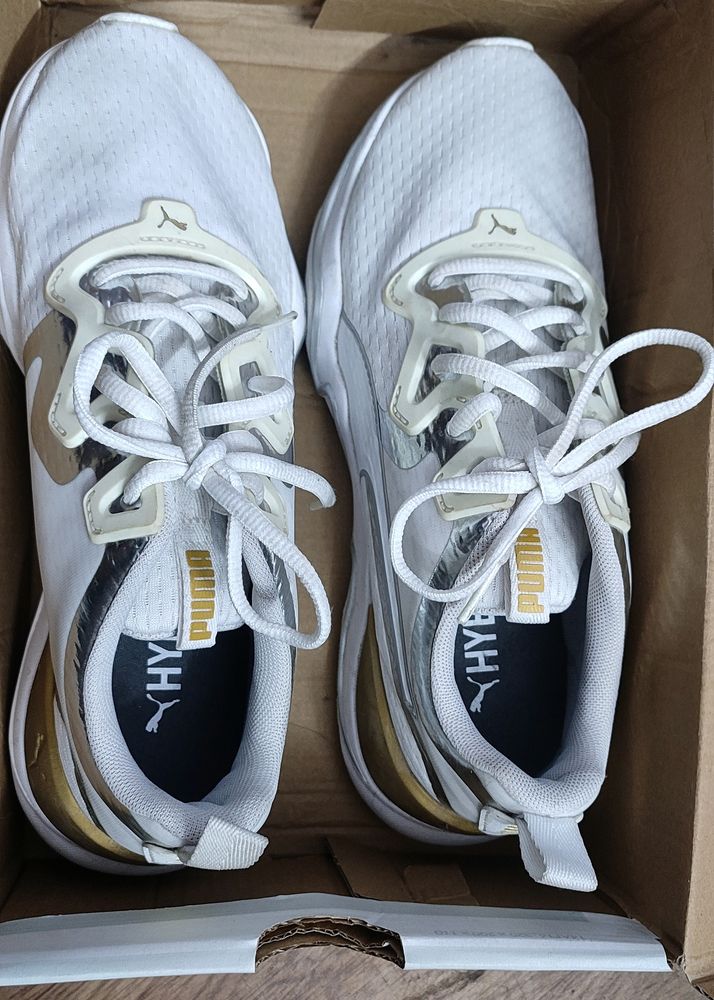 Puma Ignite Hybrid White Gold Running Shoes