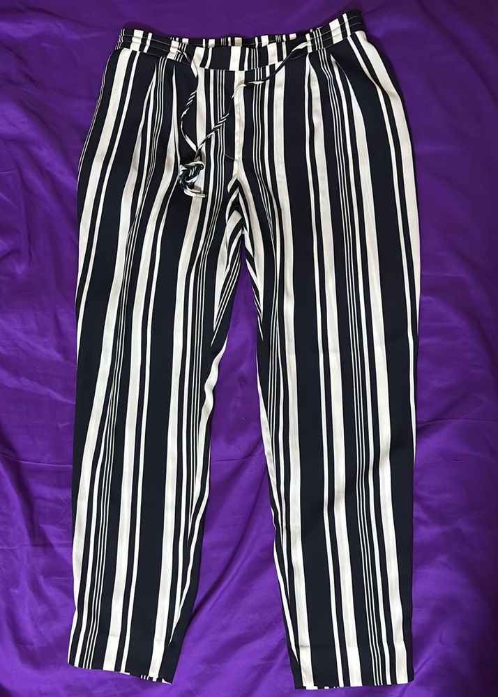 Zara Trousers | Size L