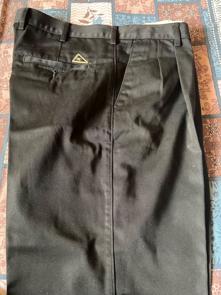 Used Monte Carlo Men Trouser