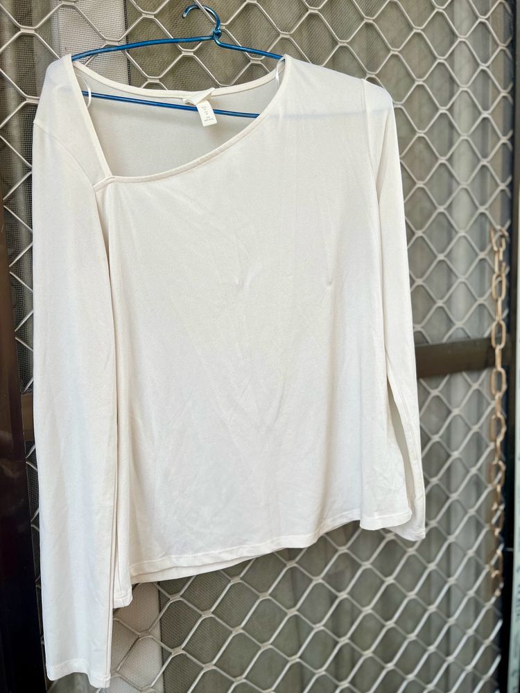H&amp;M WHITE TOP