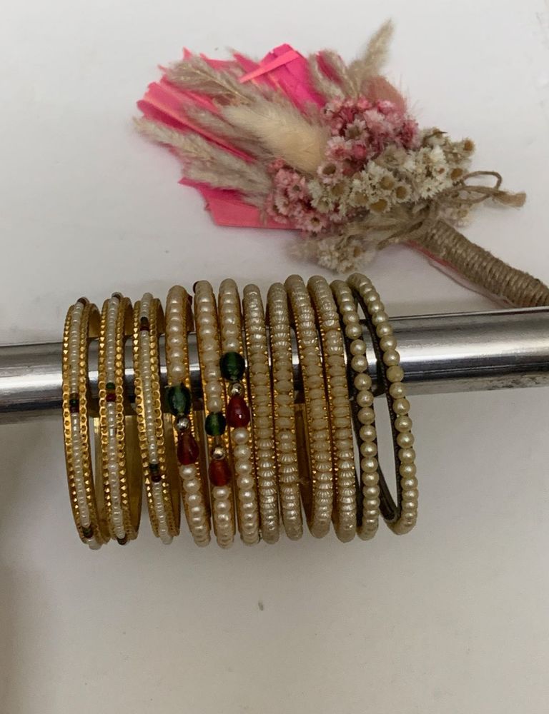Pearl Bangles Combo