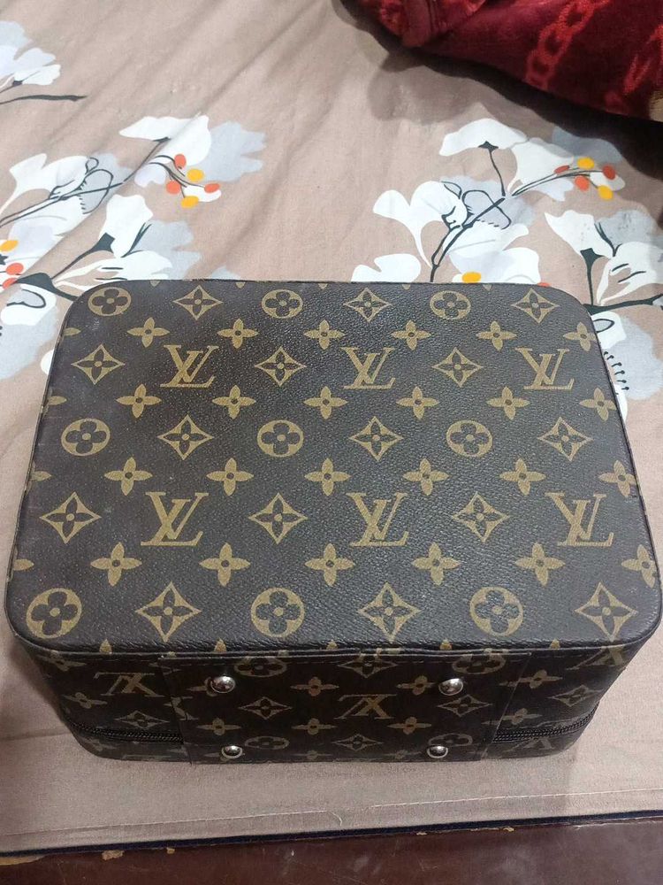 Louis Vuitton Makeup Pouch