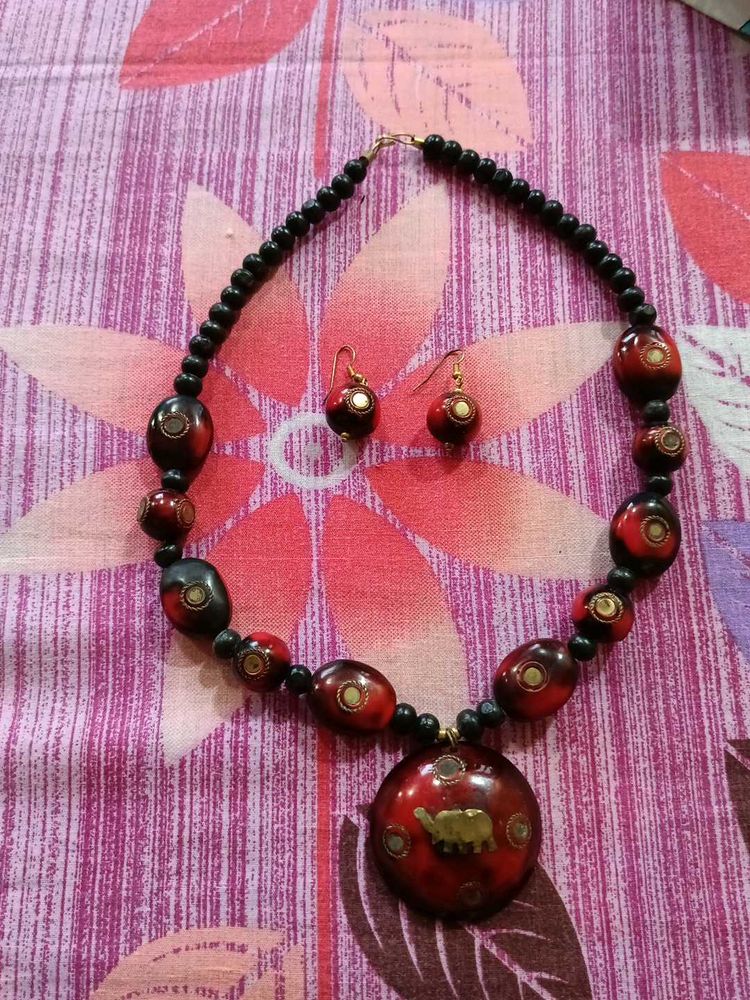 Handmade Elephant Pendant Necklace &amp; Earring Set