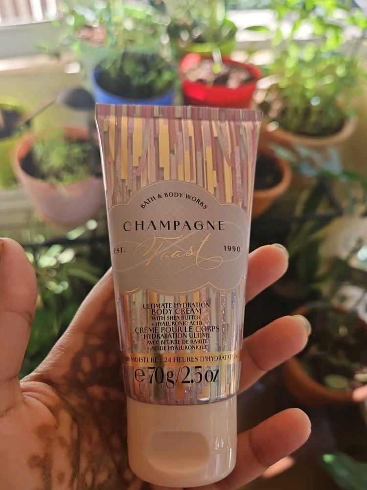 Bath &amp; Body Works Hydration Cream