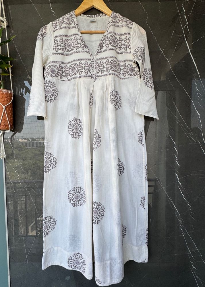 Elegant Cream Floral Print Kurta