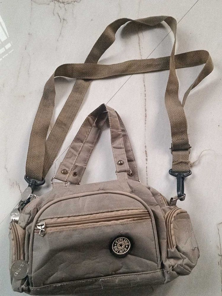 👜 👛  6 Pockets Hand BAG 🛍