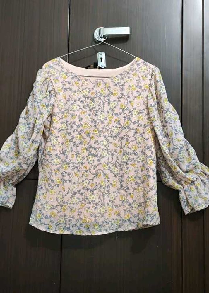 Beautiful Top 💗