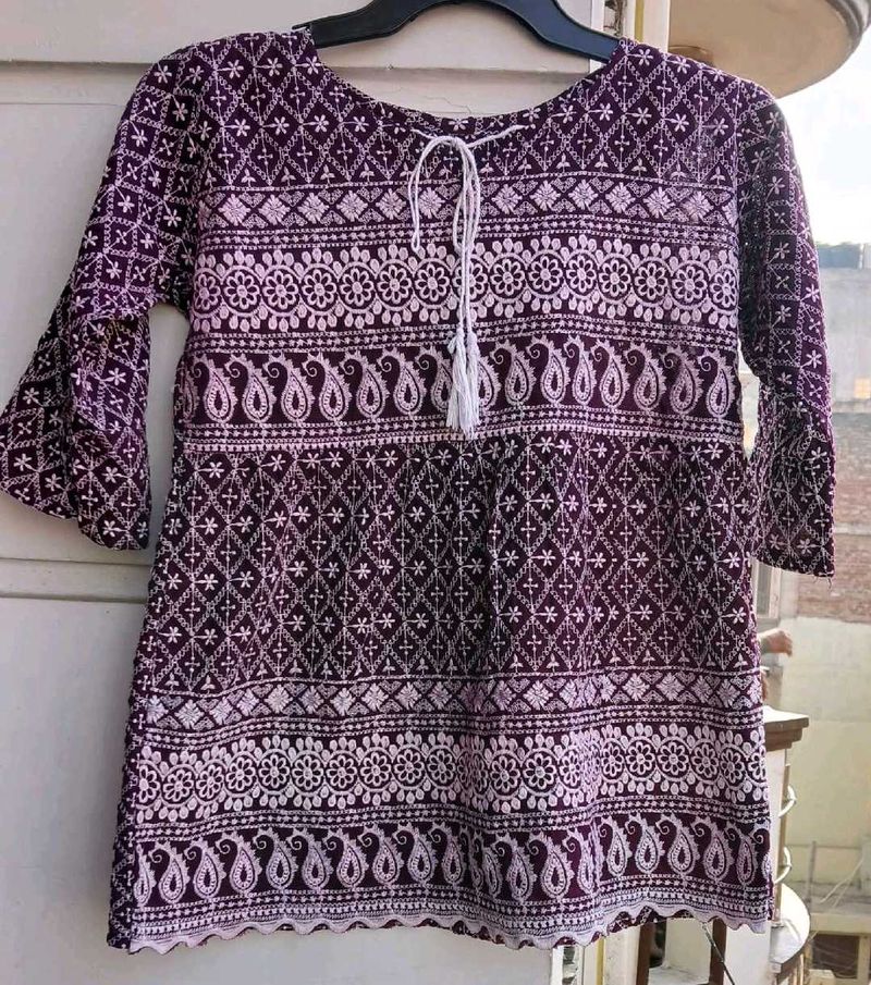 Chikankari Top