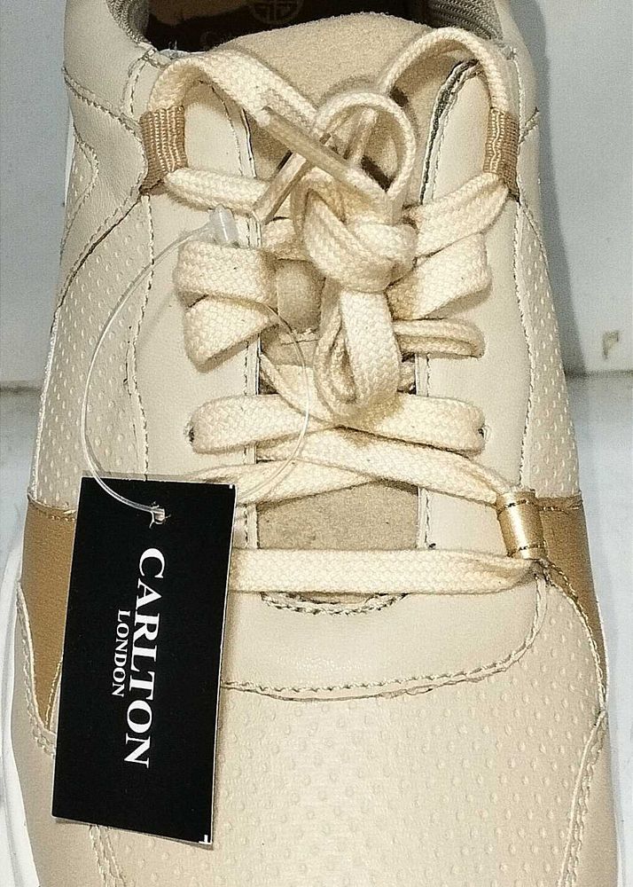 Carlton London  Sports Wear