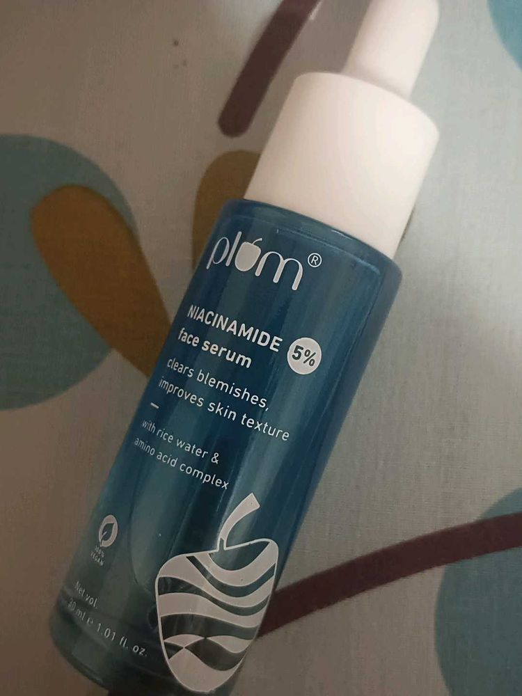Plum Niacinamide Serum