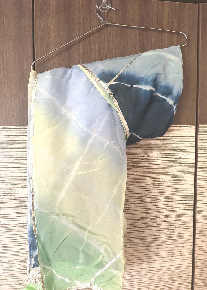 Dupatta leheriya with Gota border