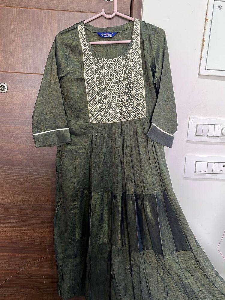 Olive Green Embroidered Kurta