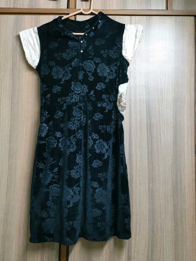 Black Golden Top
