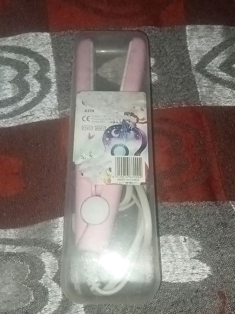 Mini Hair Straightener New