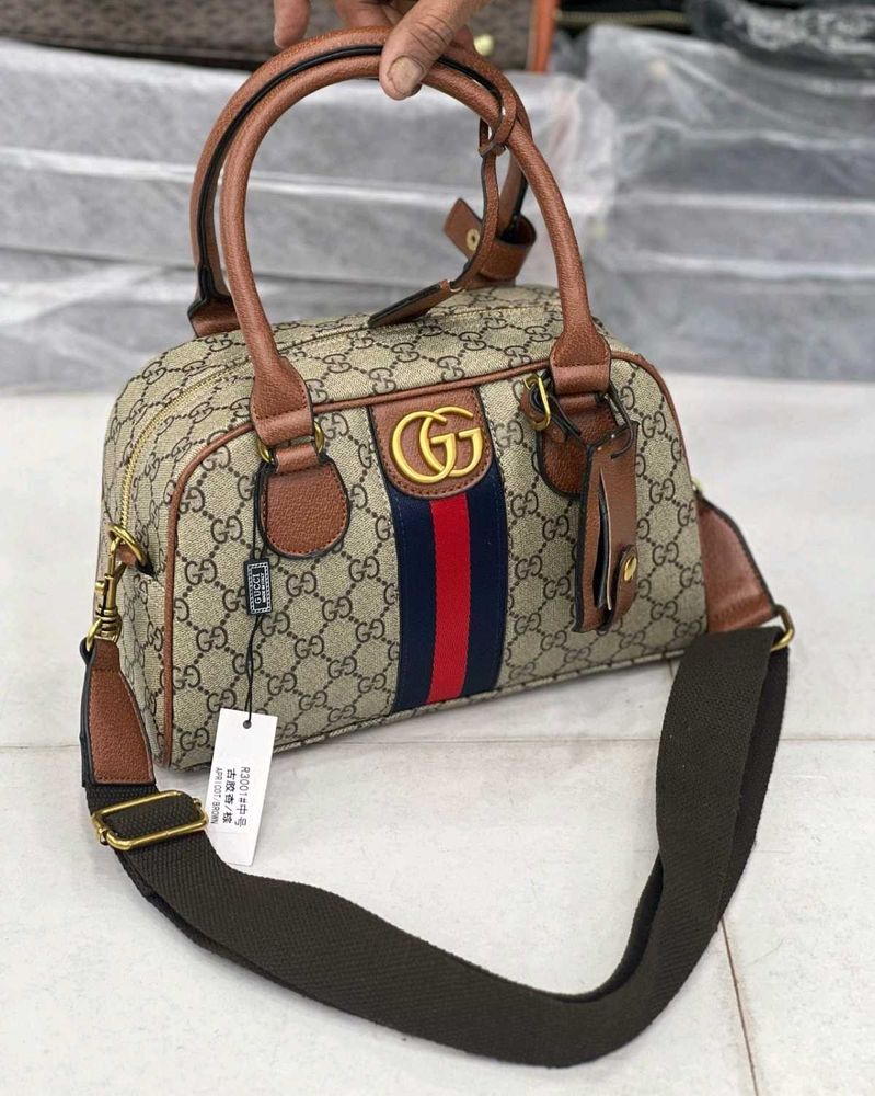 GUCCI PREMIUM QUALITY HANDY +SLING BAG