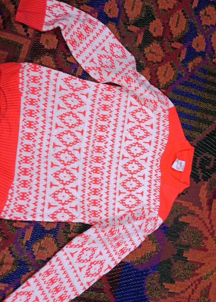 Retro Patterned Sweater