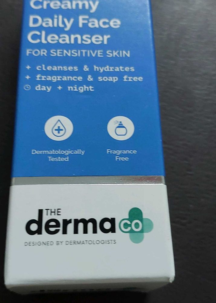 buy derma co face wash and get popxo nail kit free