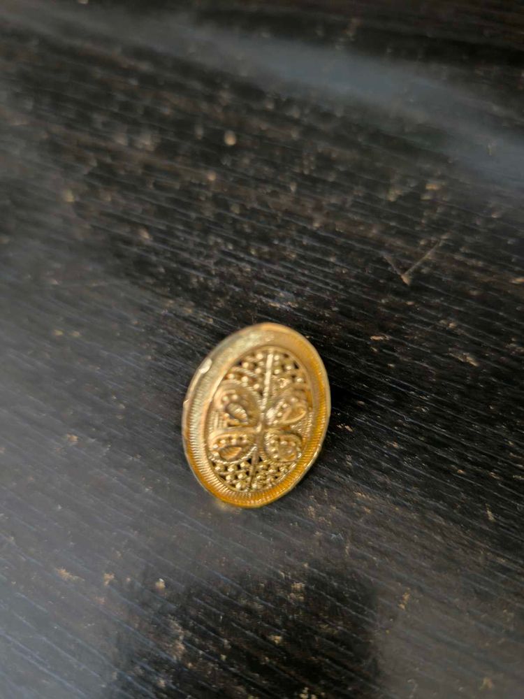 2 Vintage Golden Ring