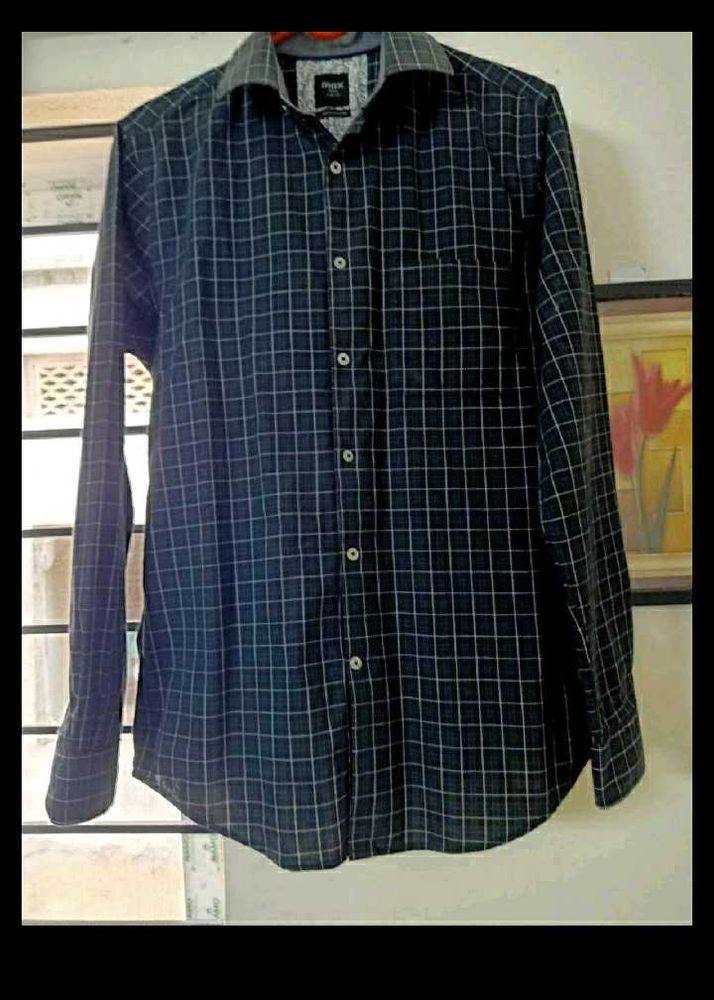 MAX Check Shirt Size 40