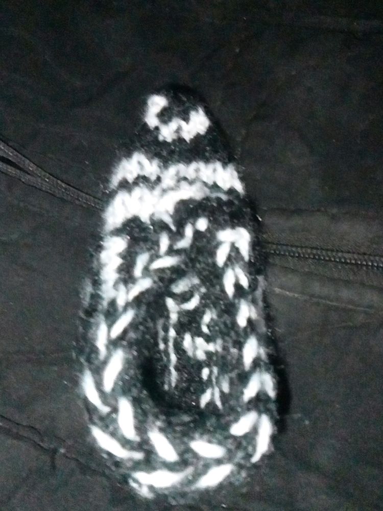 Black &amp; White Knit Beanie