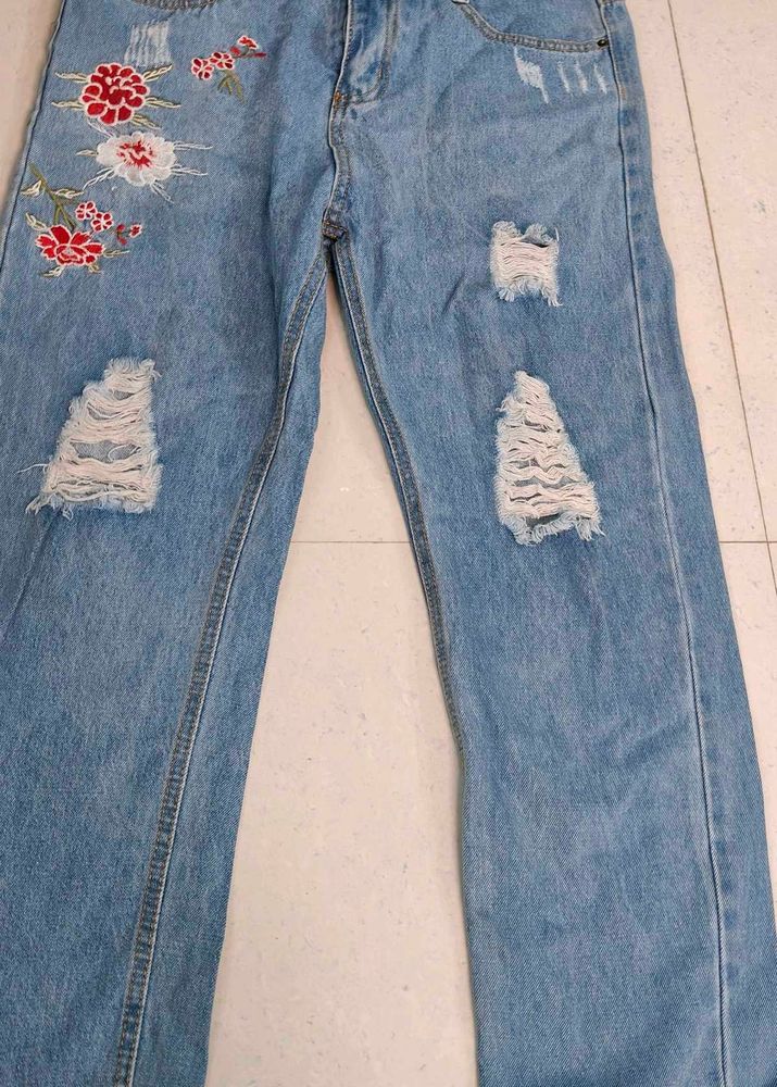 Embroidered Ripped Jeans