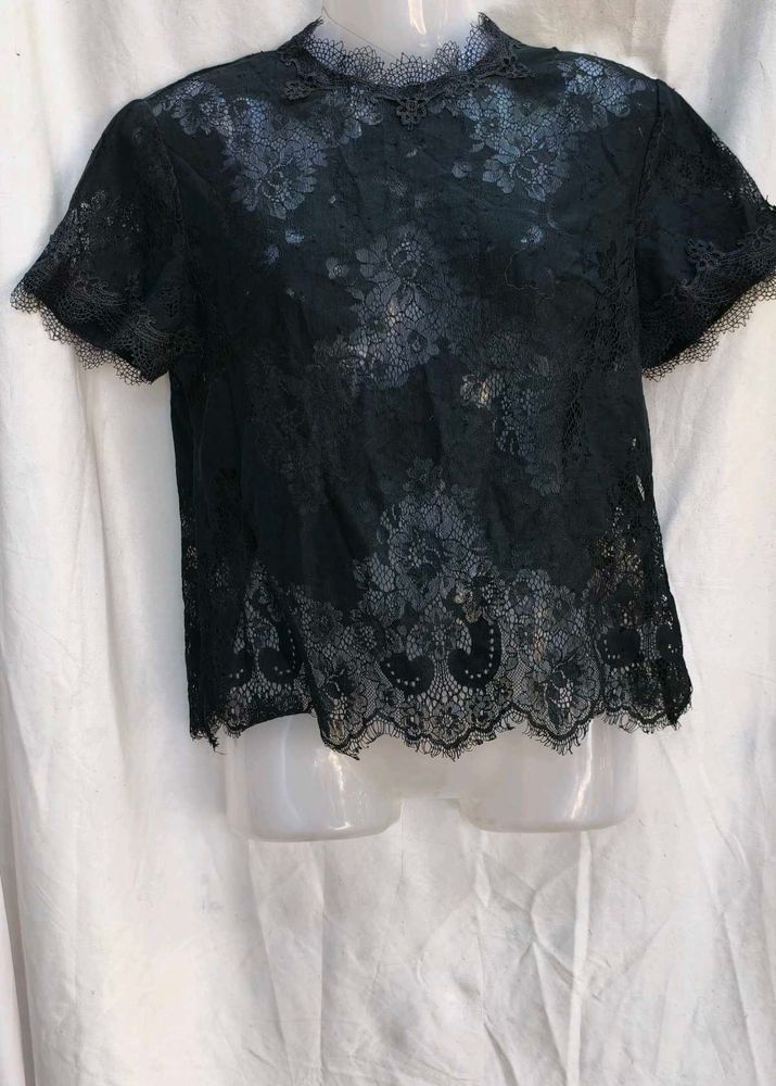 382610. Elegant Lace Top