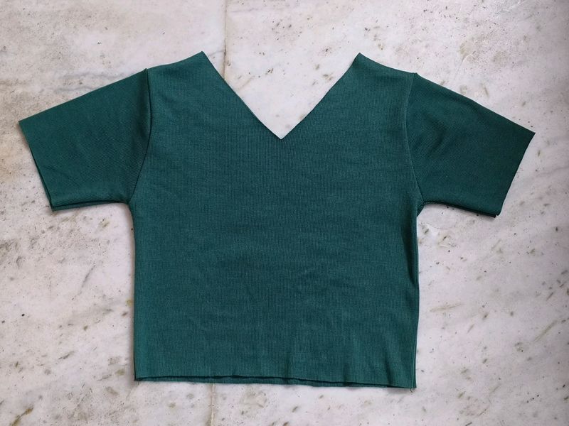 V Neck Croptop