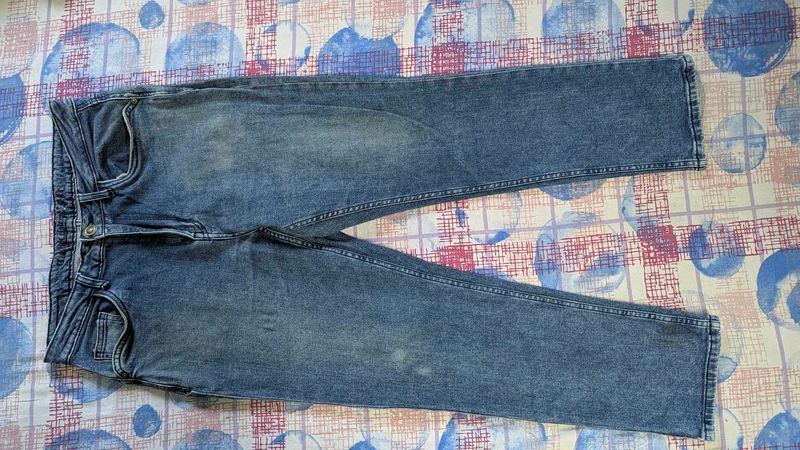 Roadster Women Jeans| Boyfriend Fit| Indigo Color