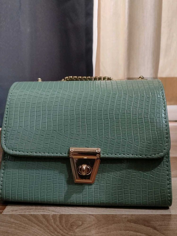 Forever21 Sea Green Clutch With Royal Golden Chain