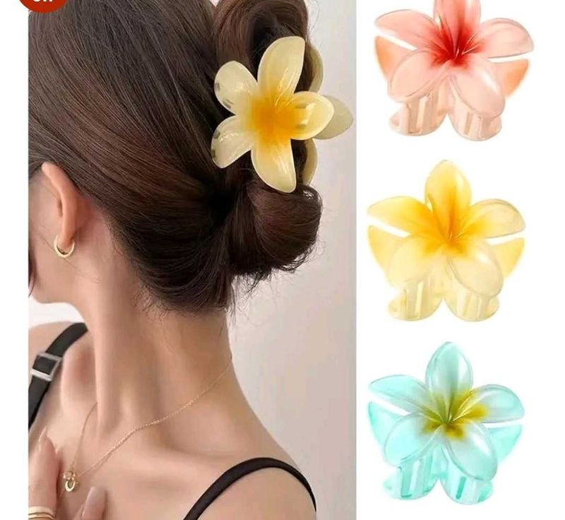 Flower Korean Clutcher