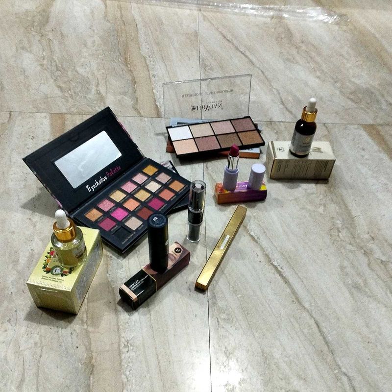 Combo Of 8 Makeup Products