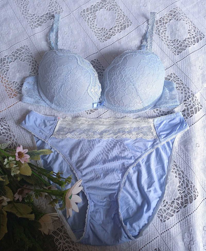 beutiful lace pushups doble paded bra