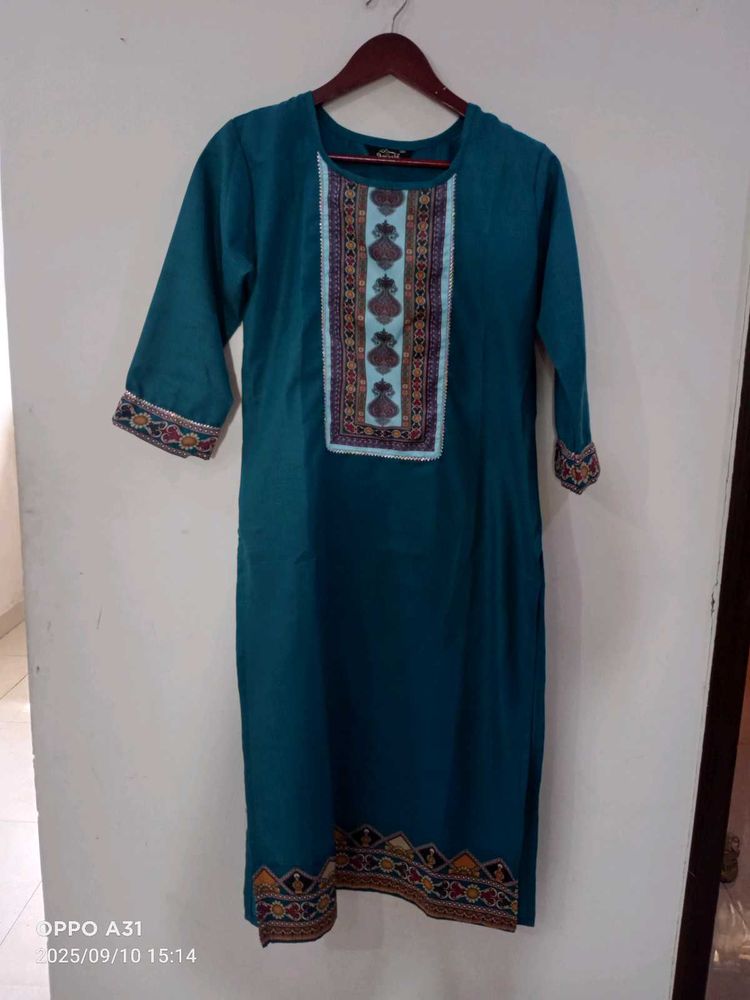 Beautiful And Trending Suit
