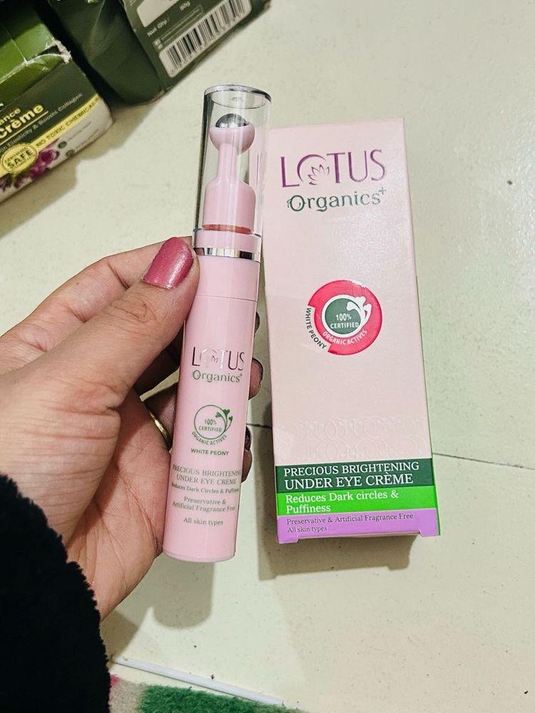 Lotus Organics dark circles Under Eye Creme