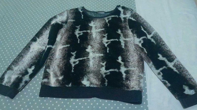 Unique Pattern Sweater