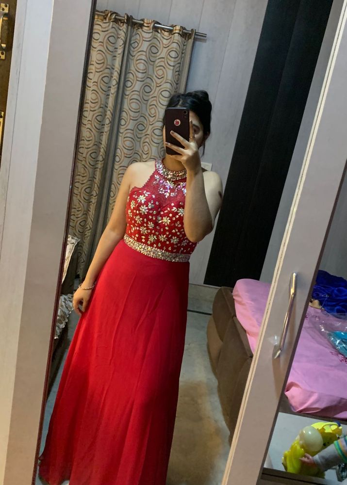 Elegant Red Ethnic Gown❤️