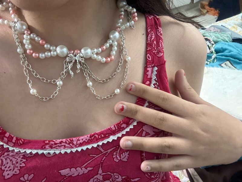 pearl bow necklace (pack of3)