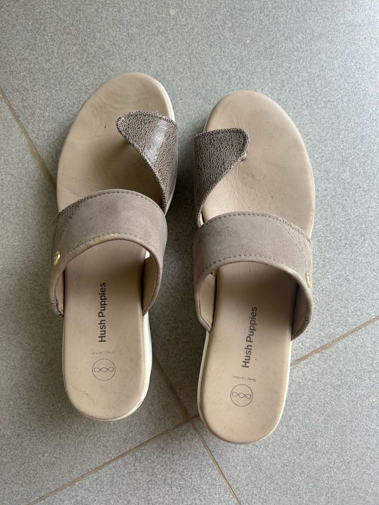 Rarely Used Hush Puppies Wedges