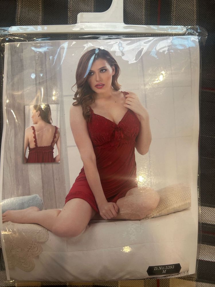 Red Lace Lingerie Set - Size M