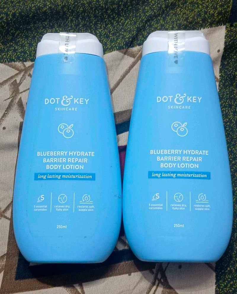B1G1 🥳🥳 Dot and key body lotion