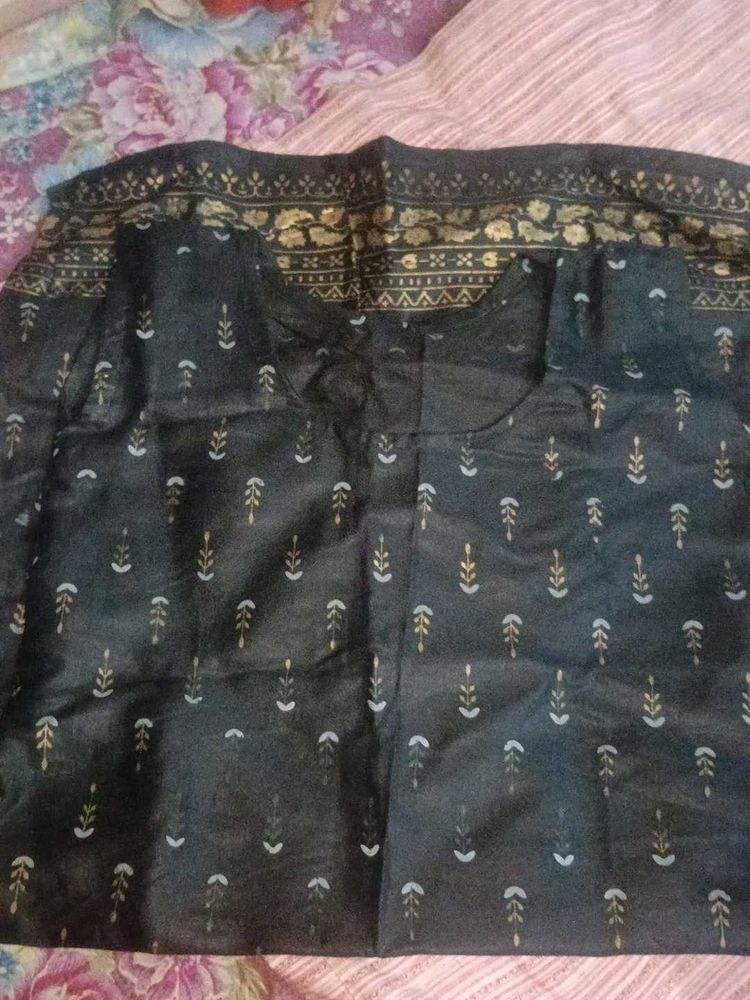 Elegant Black &amp; Gold Dress Material