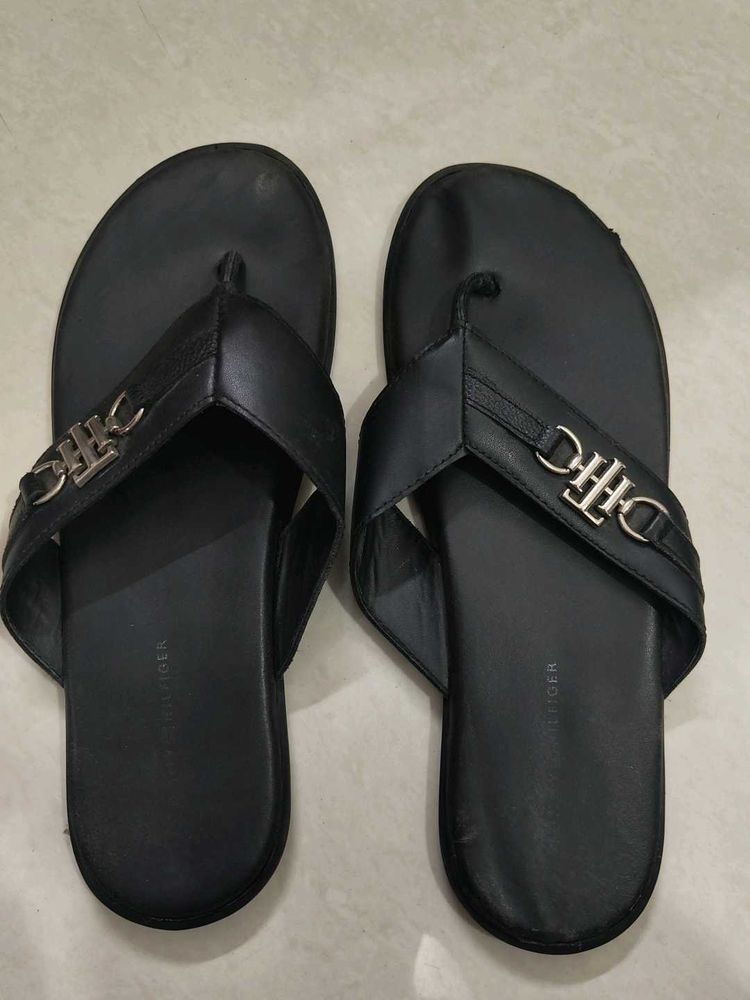 Tommy Hilfiger Black Flip Flops