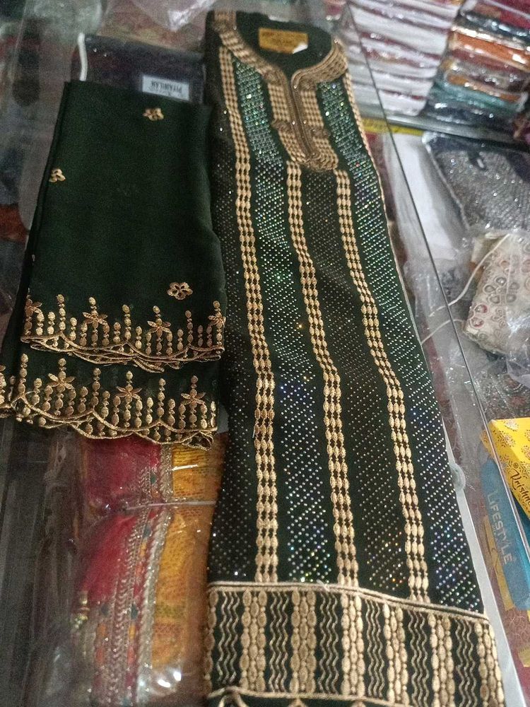 Elegant Dark Green Embellished Suit