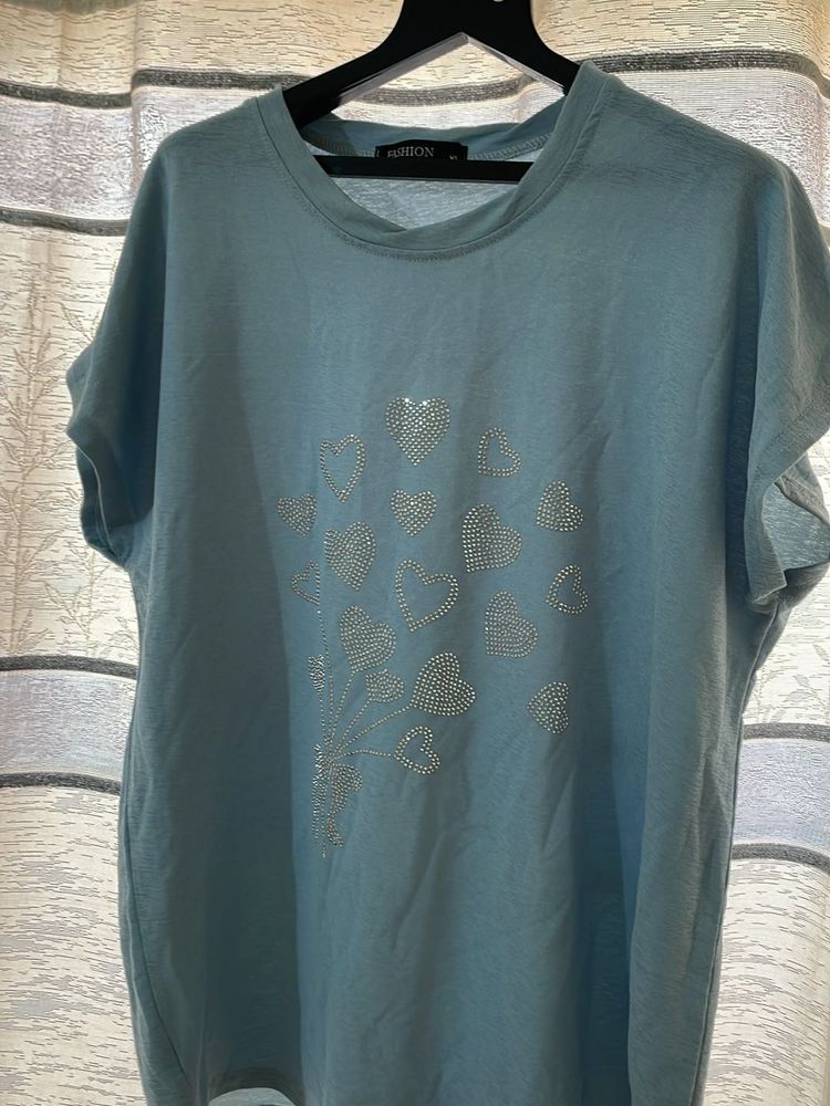Cute Heart Tee