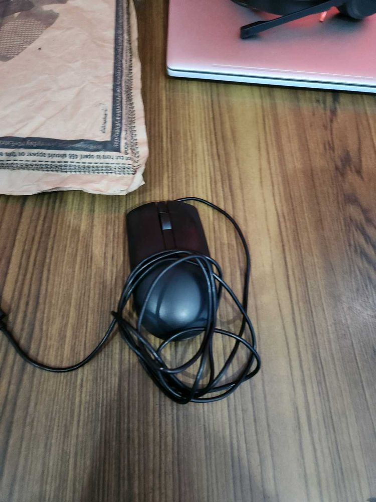 Mouse With Wire