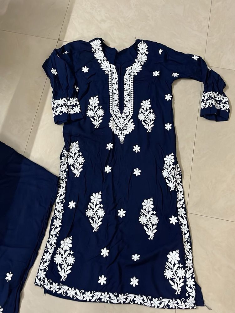 Navy Floral Embroidered Salwar Kameez