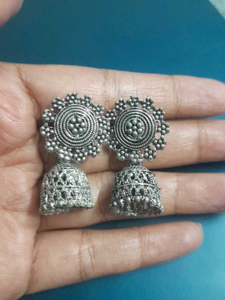 Silver Jhumka Earrings