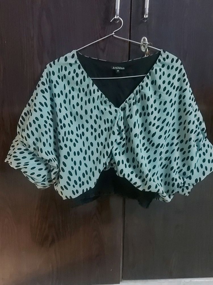 💥Antheaa brand sea green color baggy,style top🌈Totally new,have just once wored,NO FLAW✔🆕