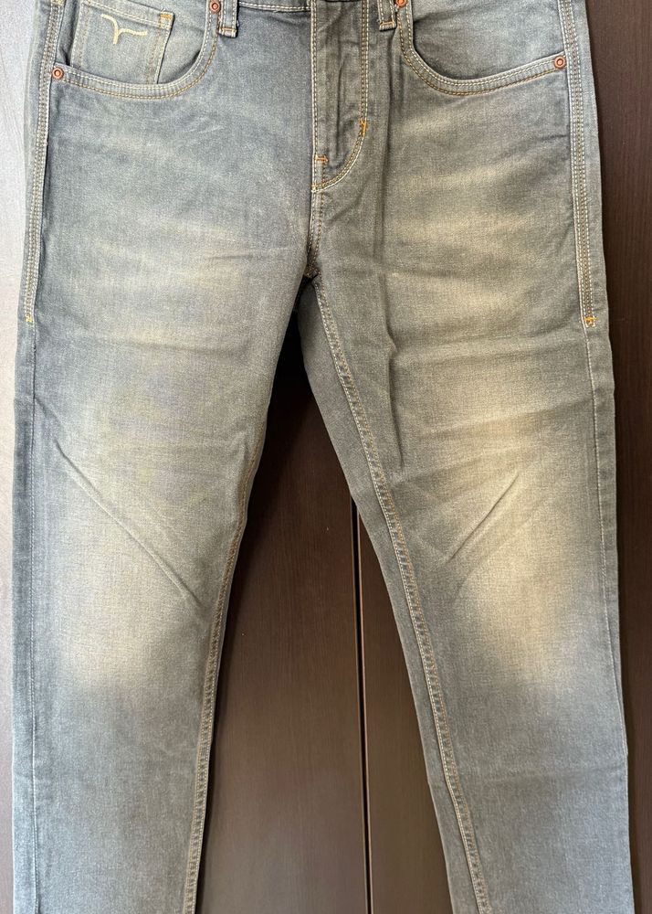 Flying Machine Slim Fit Men&#39;s Grey Denim Jeans